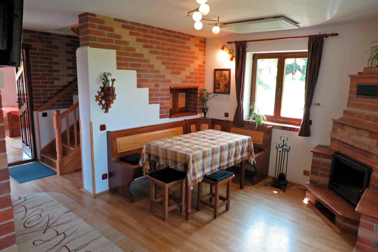 Casa Zollo * Sălişte